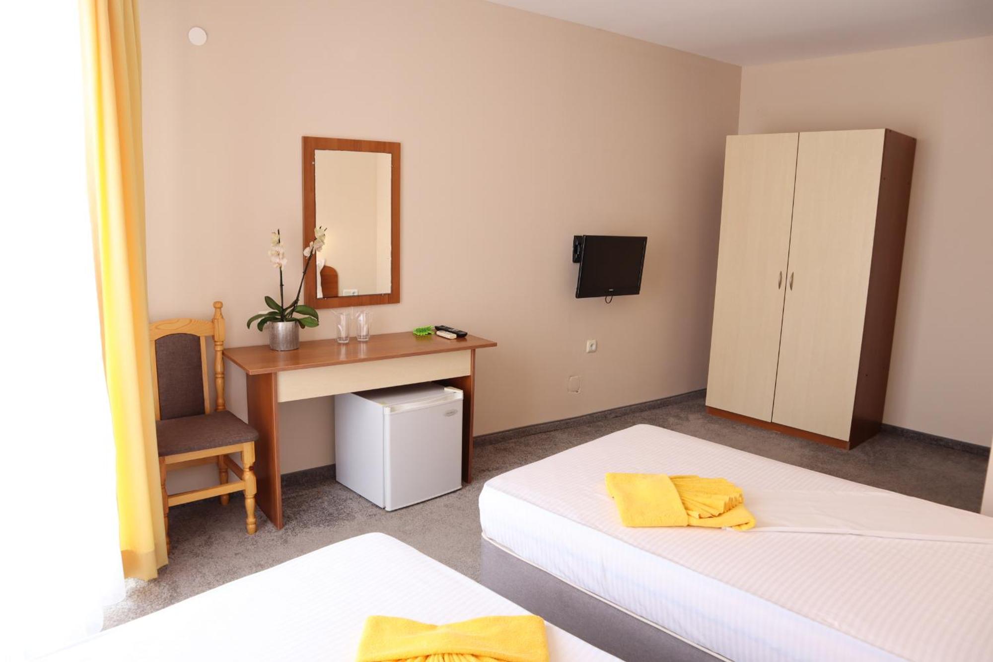 סוזופול Alatoni Beach Hotel מראה חיצוני תמונה