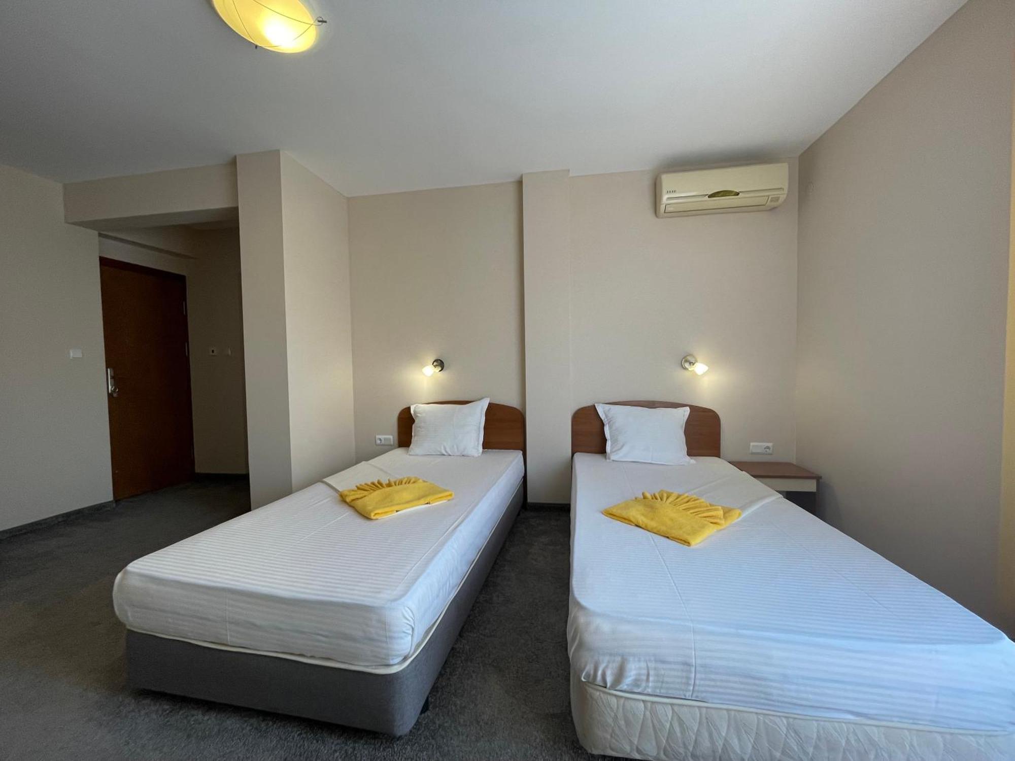 סוזופול Alatoni Beach Hotel מראה חיצוני תמונה