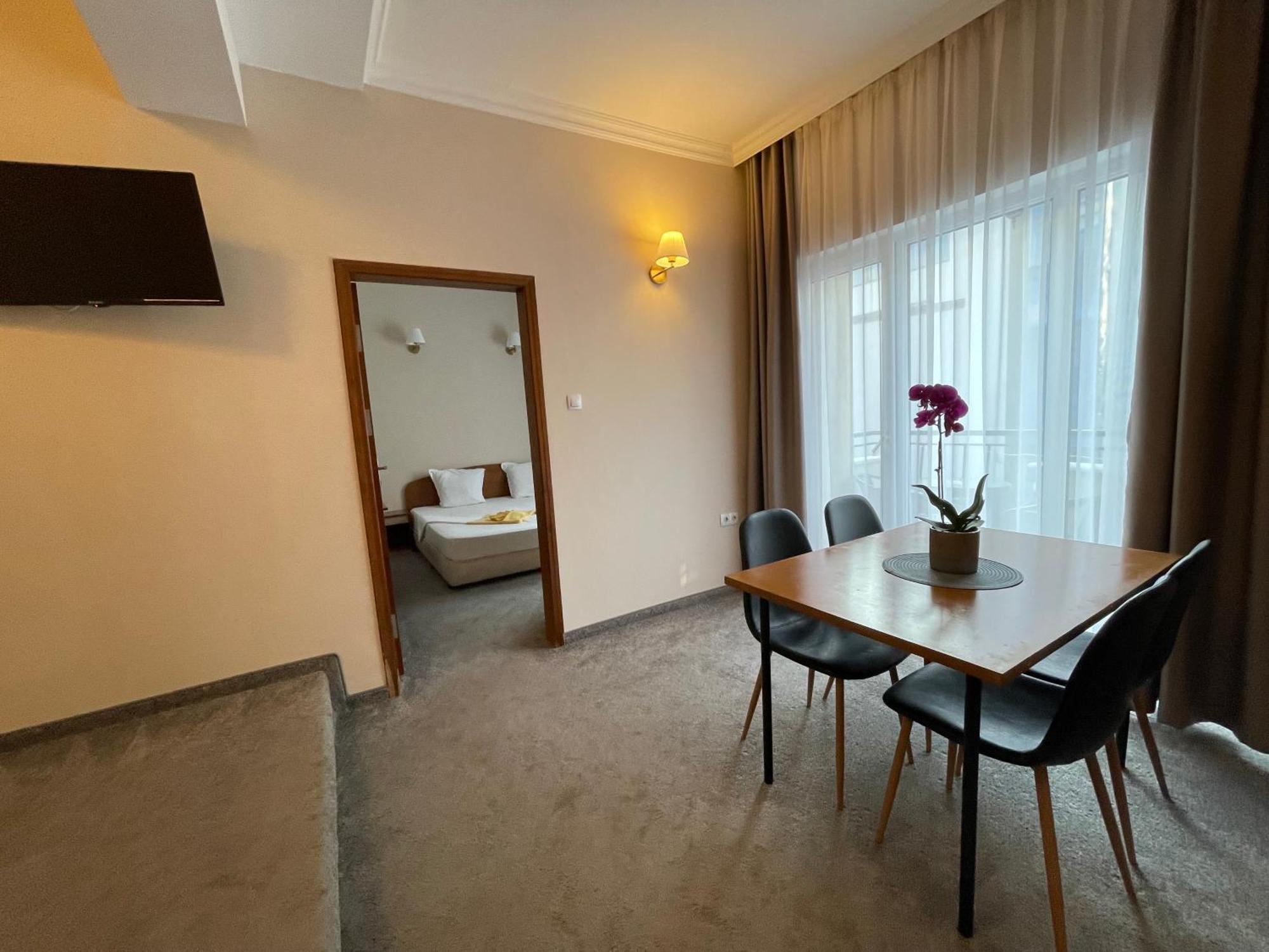 סוזופול Alatoni Beach Hotel מראה חיצוני תמונה